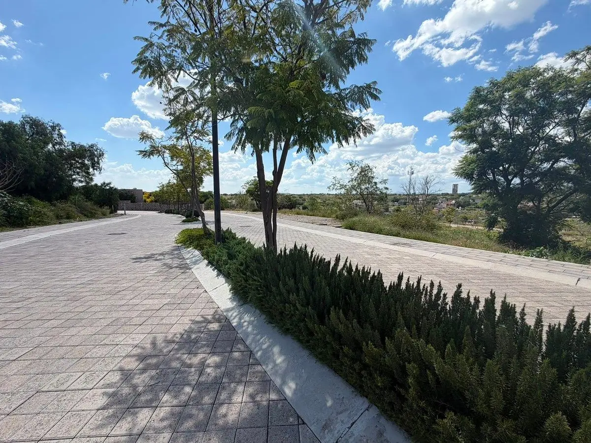 Terreno en venta en Querétaro, El Campanario — foto 4