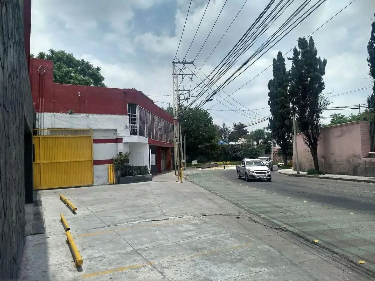 Locales en Renta Céntricos Alamos Queretaro de 50, 80 y 100 M2 — foto 2