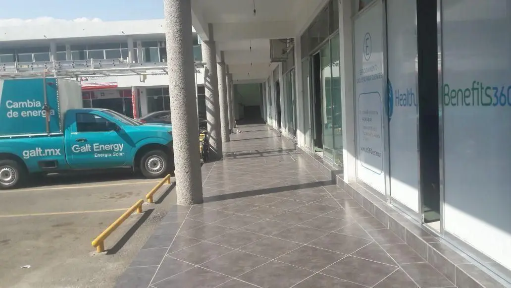 Renta de Locales Comerciales Céntrica Ubicación Queretaro — foto 3