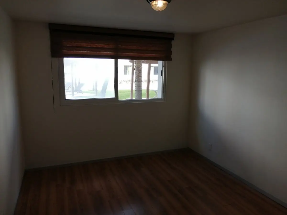 Planta baja en Renta — foto 3