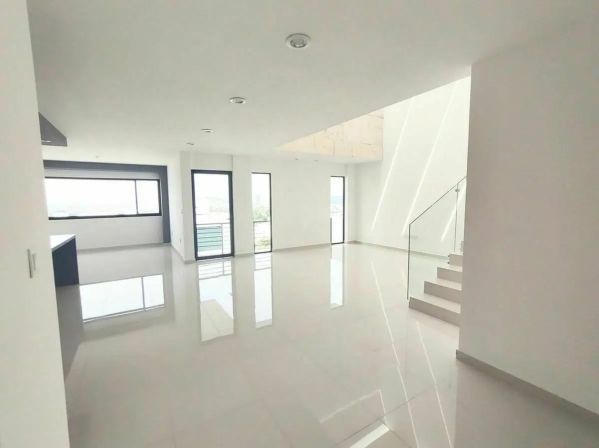 Espectacular Residencia Lomas de Juriquilla Queretaro.. — foto 2