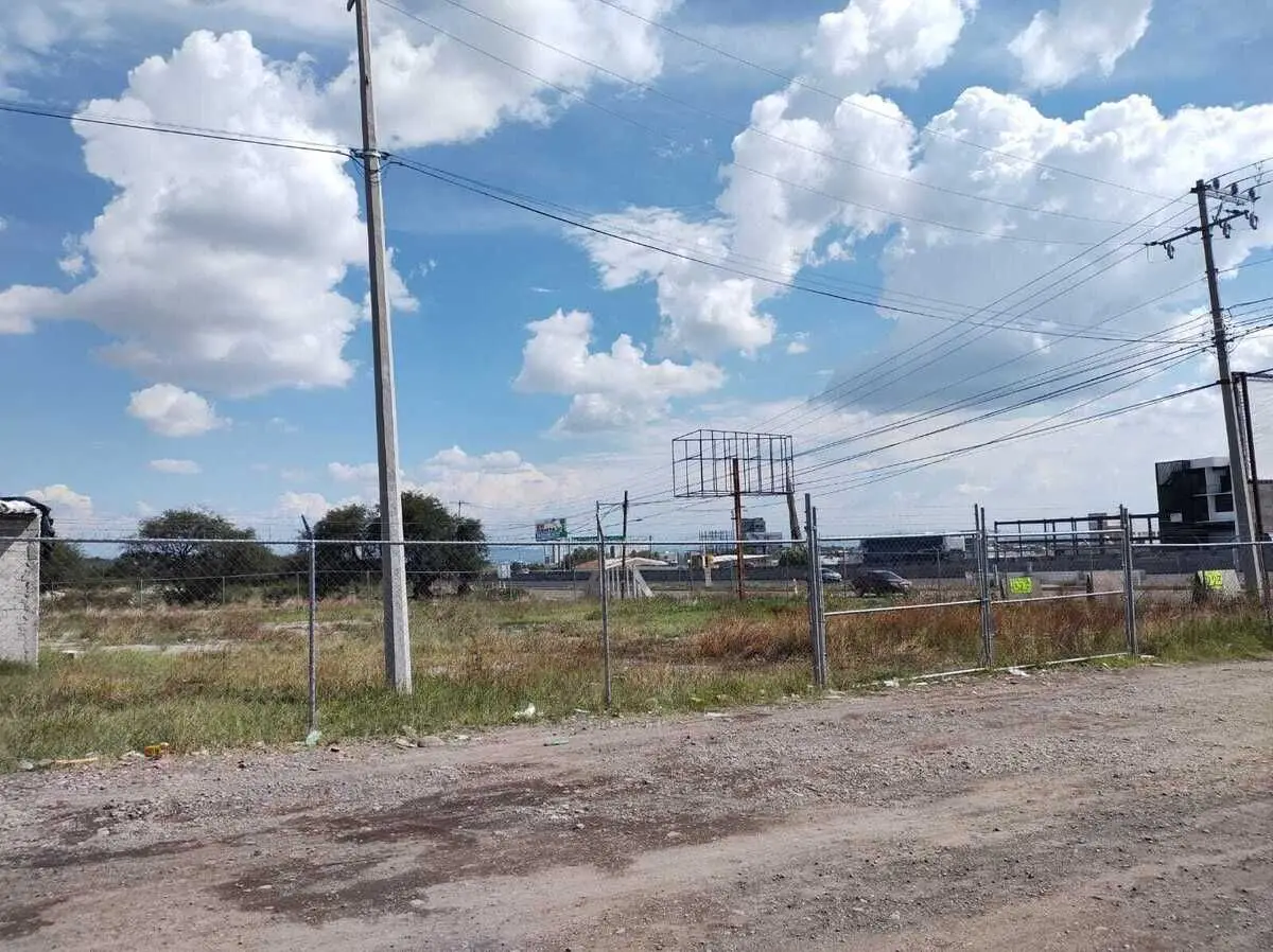 Terreno a Pie de Carretera — foto 3