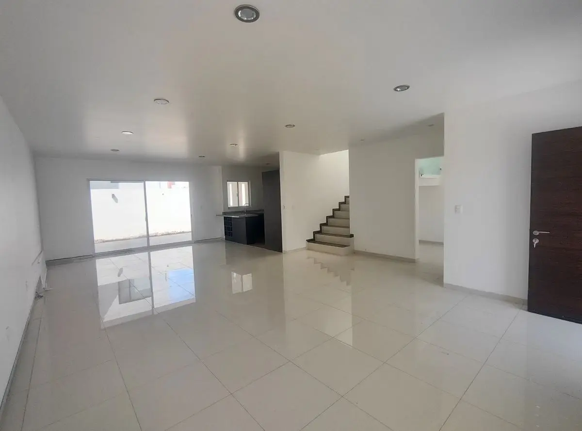 Estrena Amplia Casa en Condesa Juriquilla Queretaro.. — foto 3