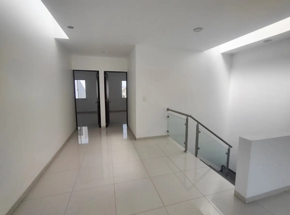 Estrena Amplia Casa en Condesa Juriquilla Queretaro.. — foto 5