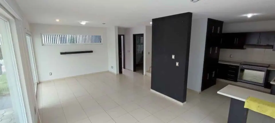 Compra Casa en Esquina del Refugio — foto 4