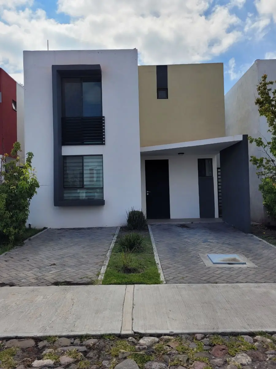 Renta Casa en la Vista