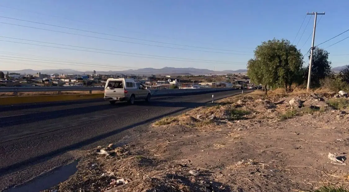 Renta Terreno Ind. y Serv., Frente Zoo Wameru, Carr. 100 Hacia Bernal. — foto 3