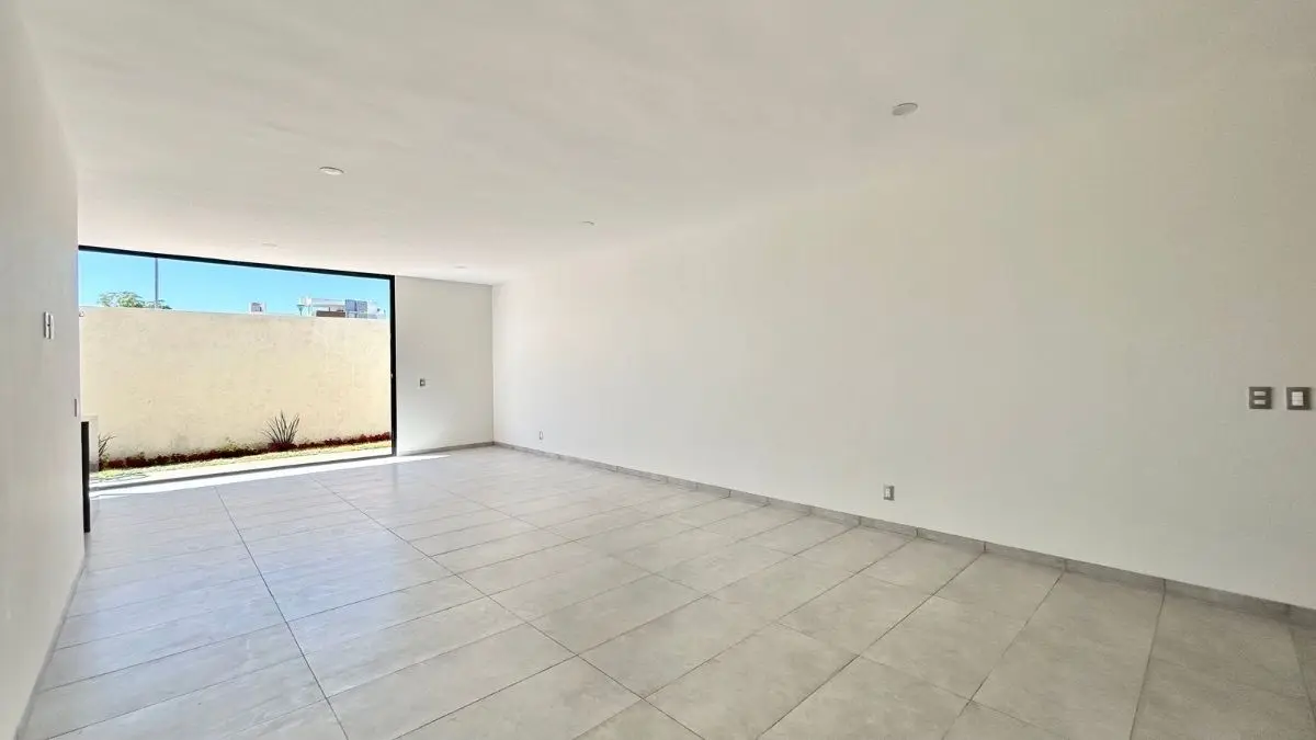 moderna, bonita y amplia casa en juriquilla ! — foto 4