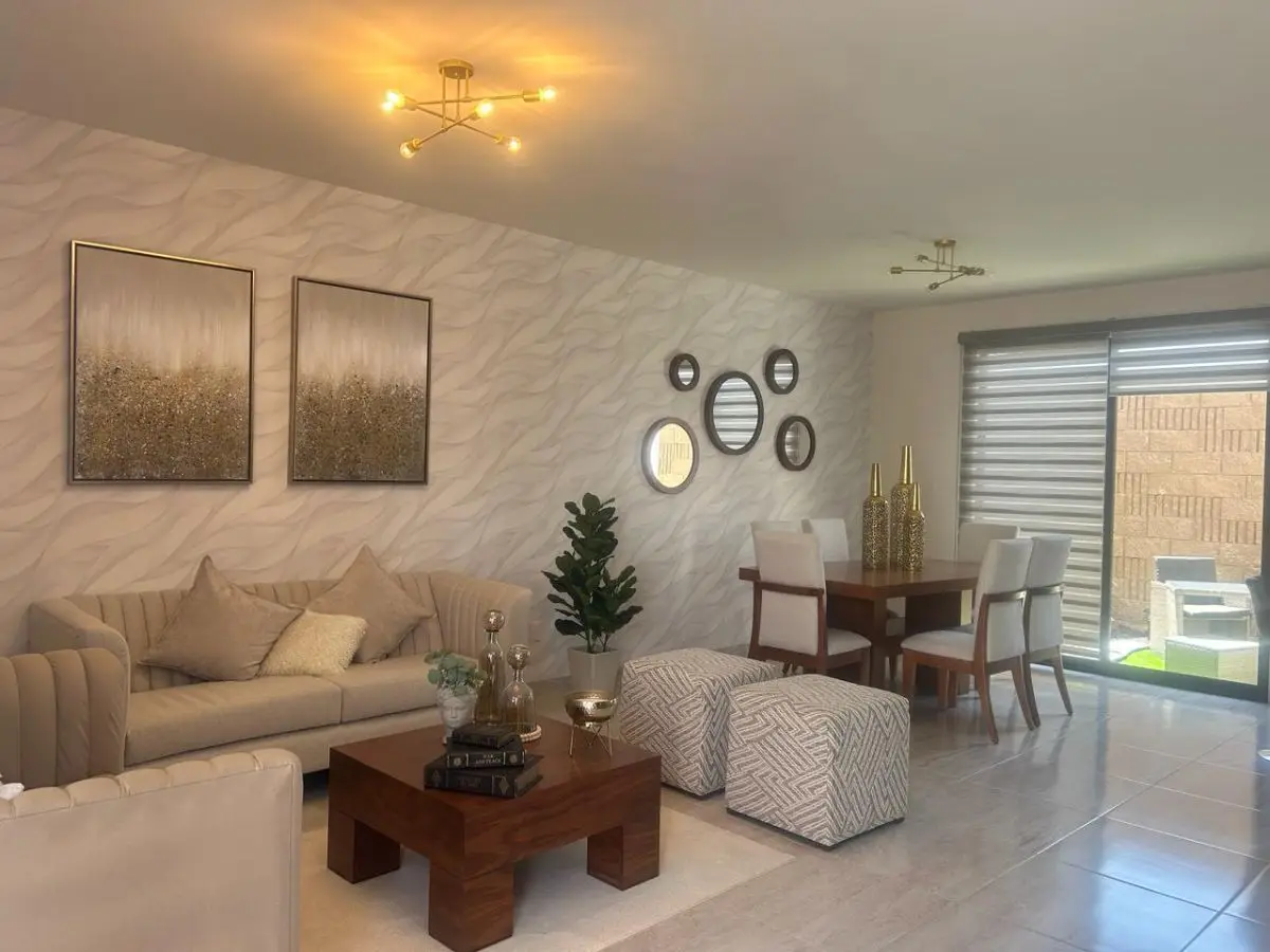 Venta Casa, Zona Campanario, Altos del Marques, Queretaro. — foto 3