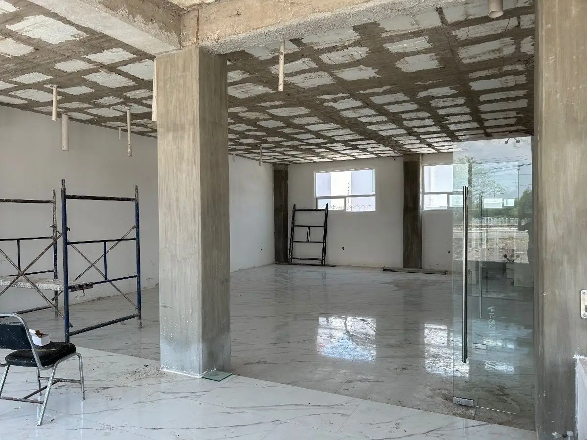 Renta Local Comercial en Av. Tlacote, Fracc. Santa Fe, Corregidora, Queretaro. — foto 5