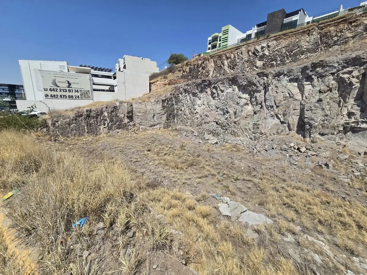 Terreno Comercial y de Servicios — foto 3