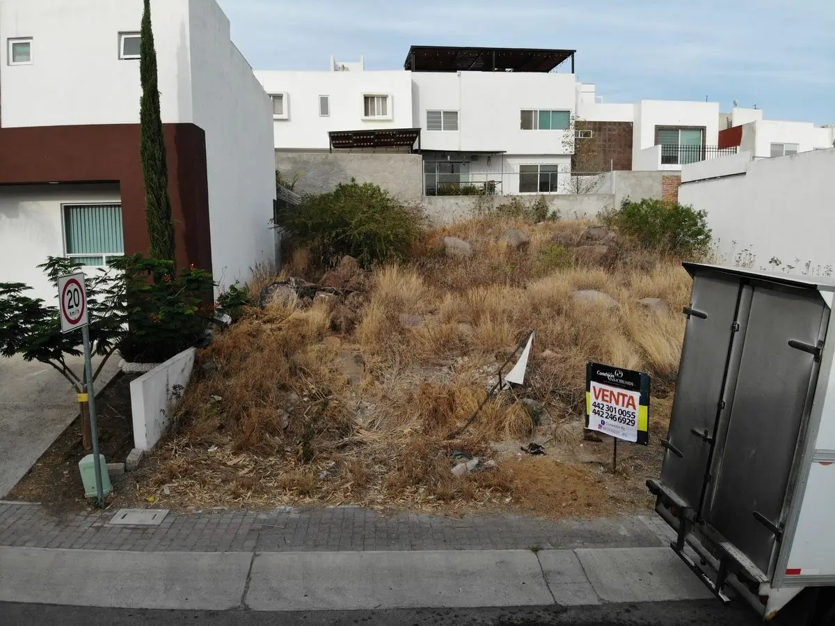 Terreno de 168m sobre calle Residencial El Refugio — foto 2