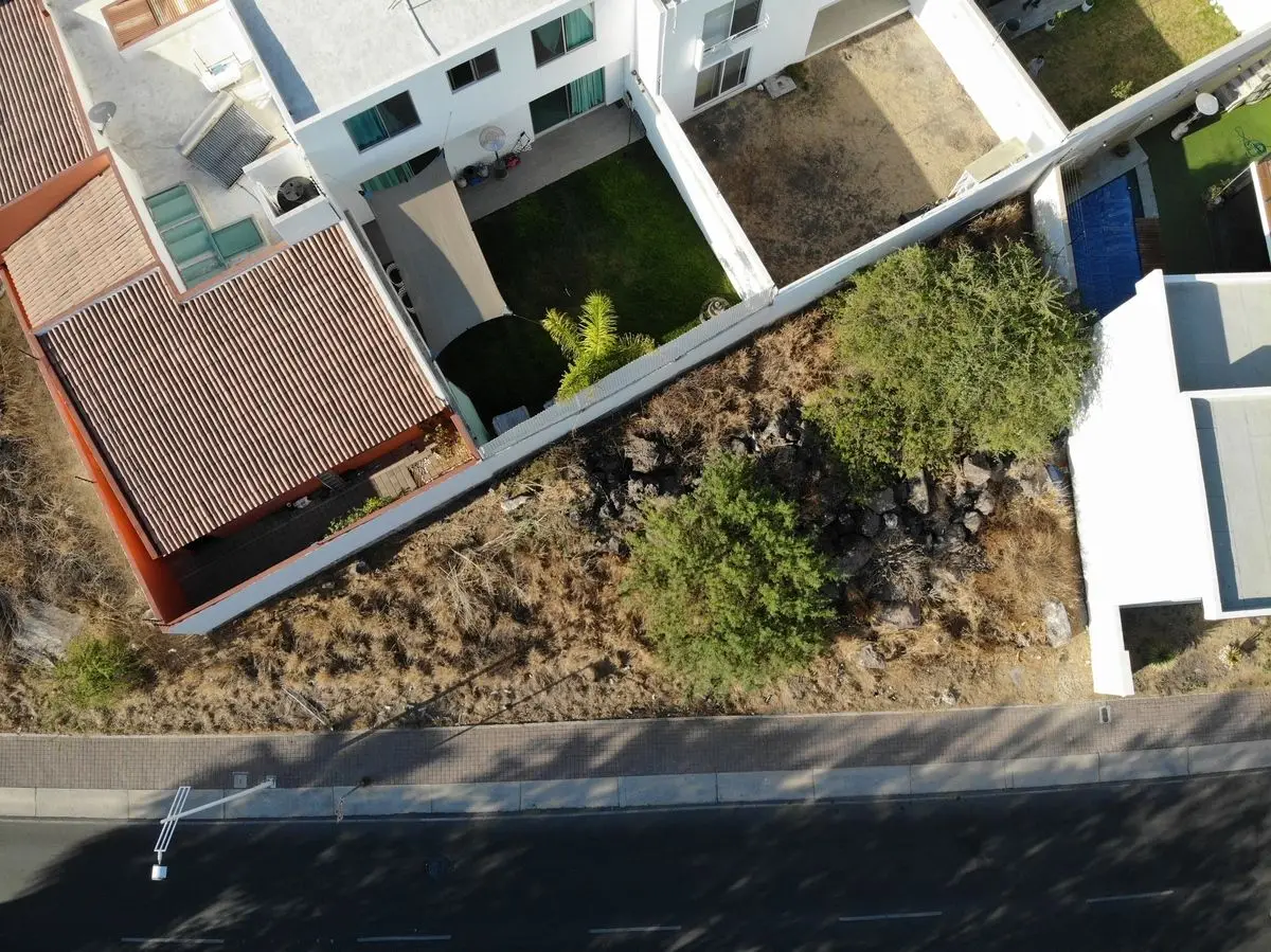 Terreno con uso de suelo mixto. — foto 5