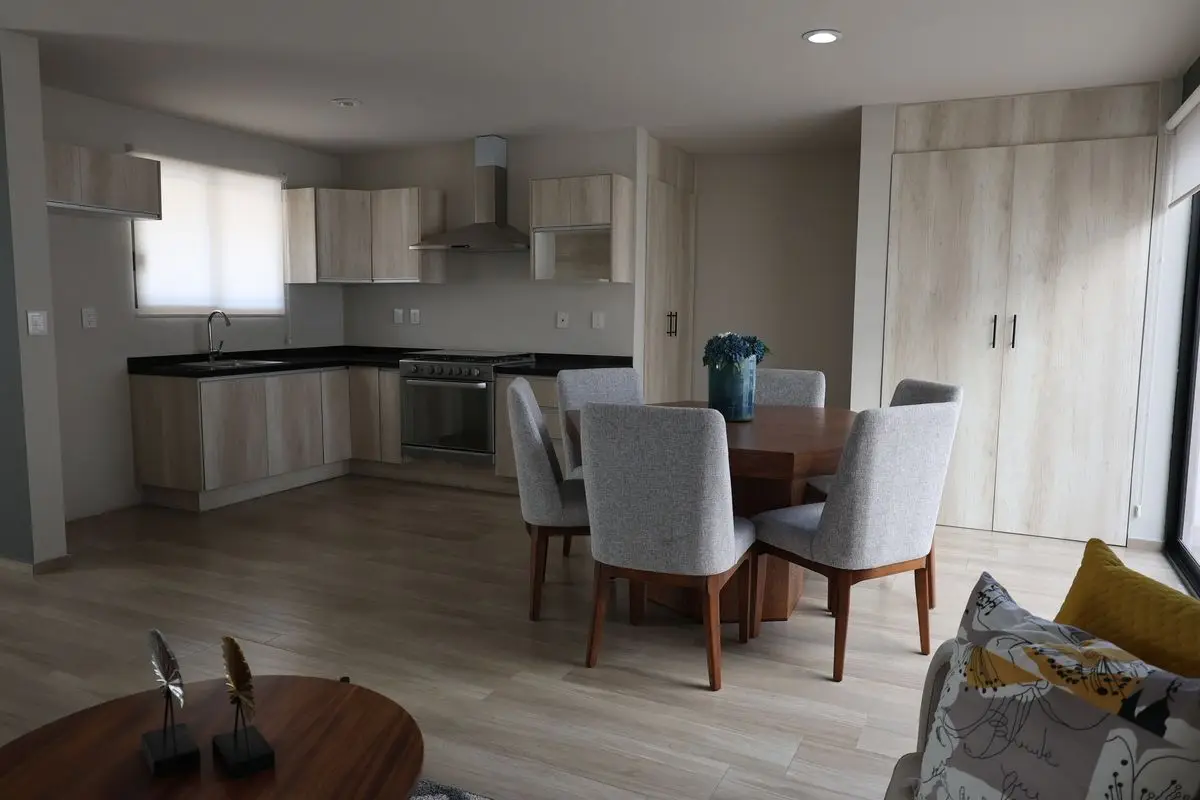 Departamento en planta baja con jardín — foto 4