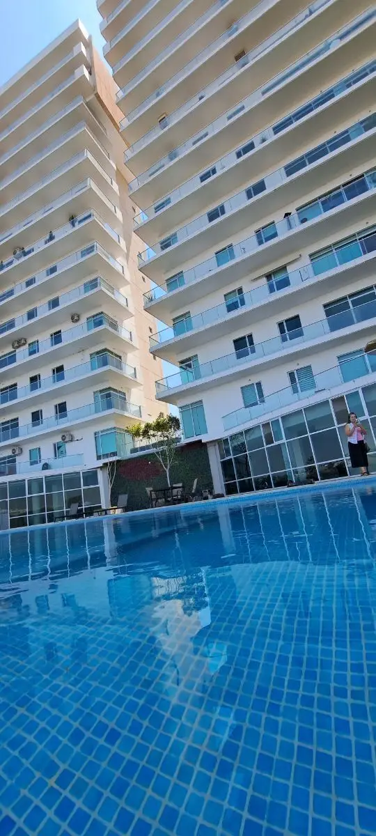 Amplio departamento amueblado en renta en Juriquilla. — foto 6