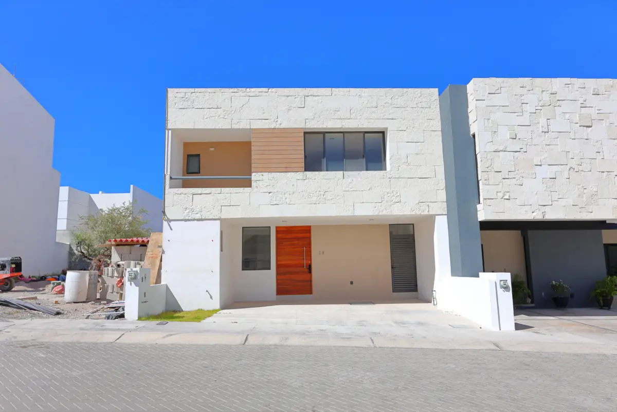 Casa de 4 habitaciones en La Vista dentro de privada con alberca — foto 2
