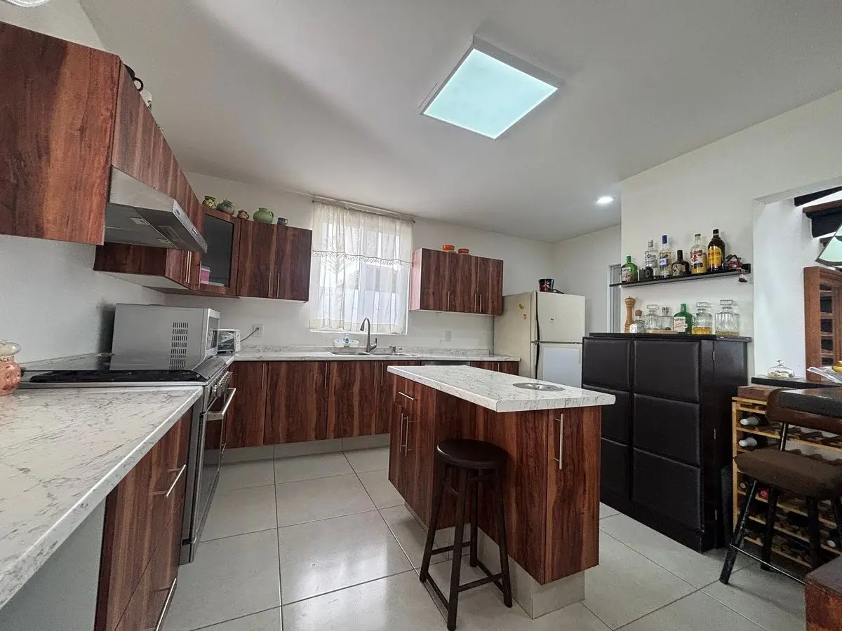 Amplia y linda casa con excelente ubicación! — foto 6