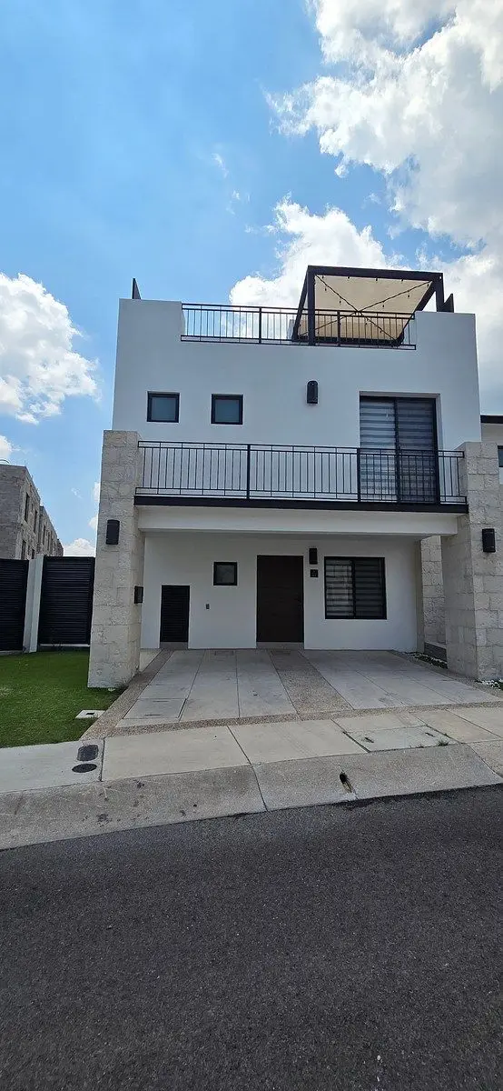 Compra Casa Remodelada Tdp Bugambilias