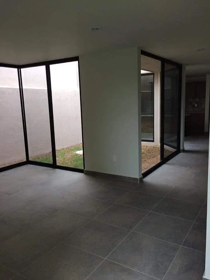 Hermosa y amplia casa en Metropolis Refugio — foto 2