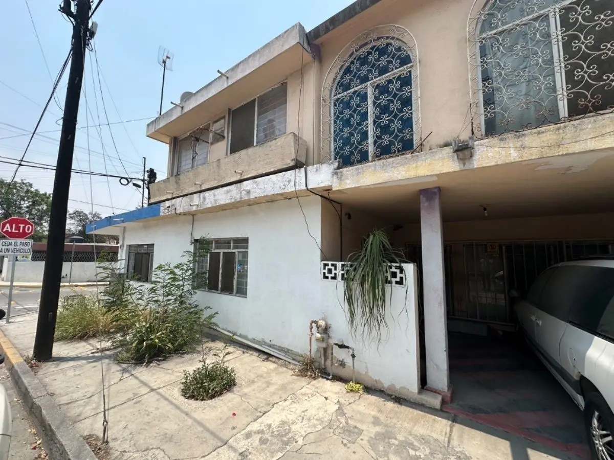 Casa en venta para remodelar en esquina casco antiguo San Pedro Monterrey — foto 5
