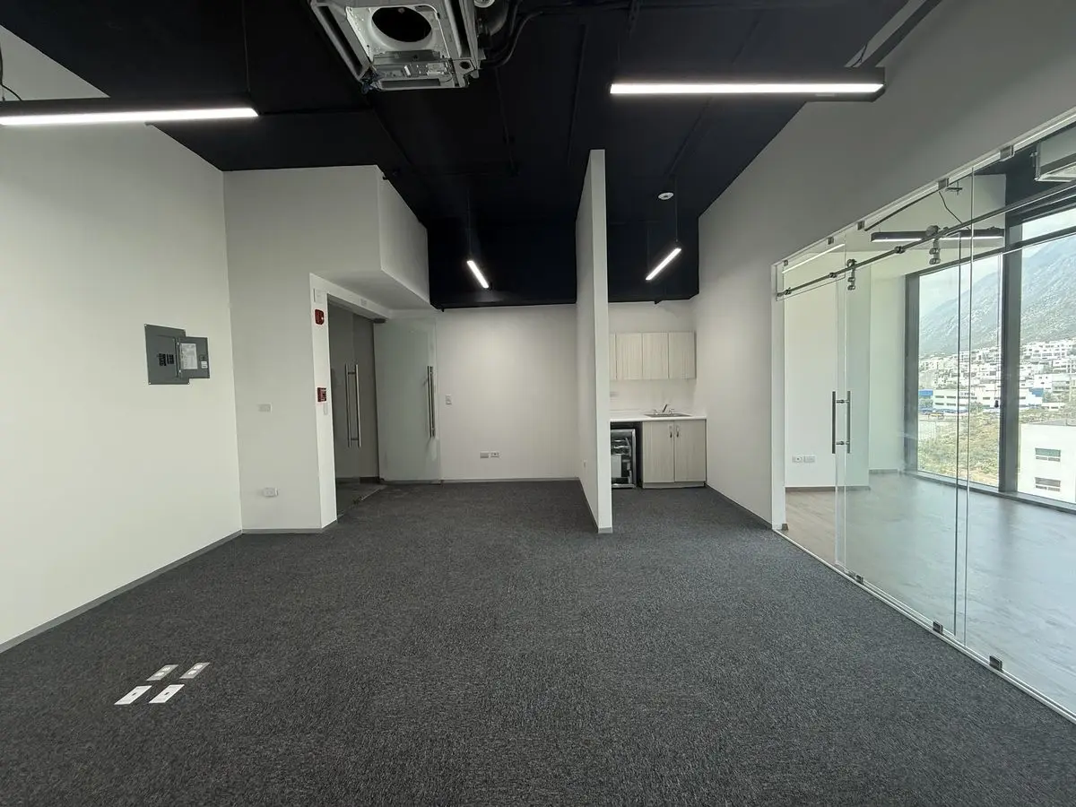 Oficinas Renta acondicionadas zona Santa María San Jerónimo, Monterrey — foto 3