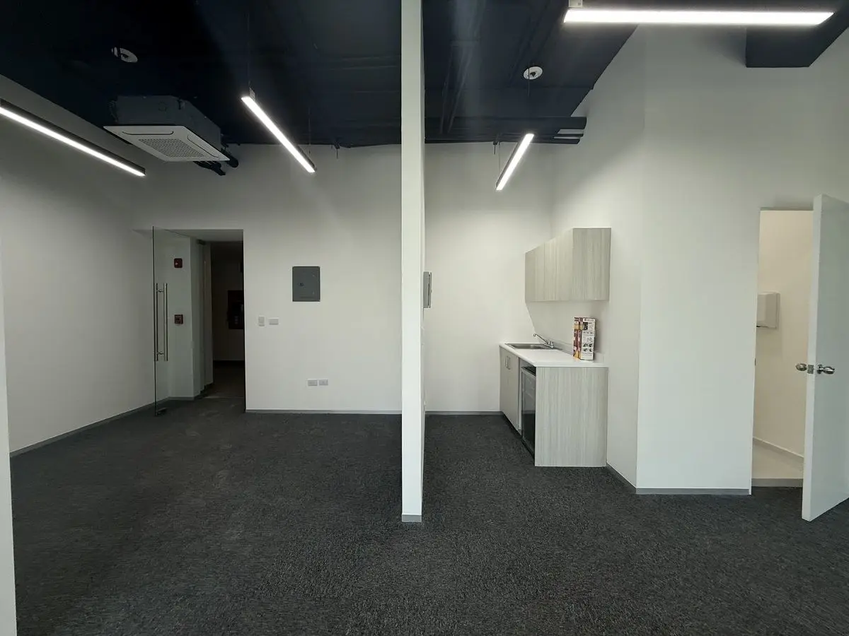 Oficinas Renta acondicionadas zona Santa María San Jerónimo, Monterrey — foto 5