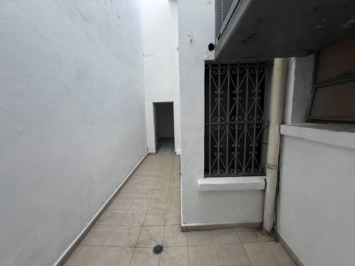 Casa en venta con uso de suelo comercial sobre felix u gomez centro Monterrey — foto 5