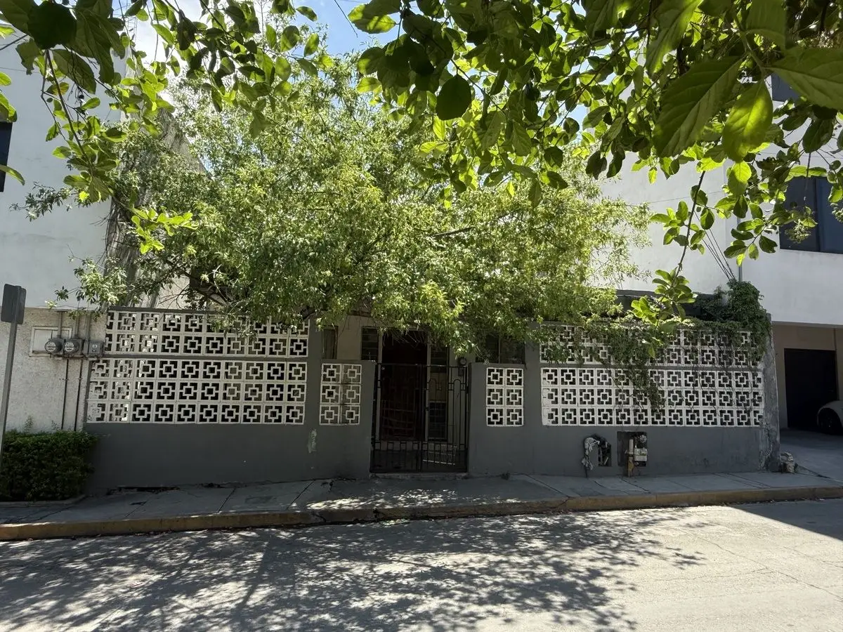 Casa en VENTA Casco Antiguo de San Pedro Zona de Monterrey