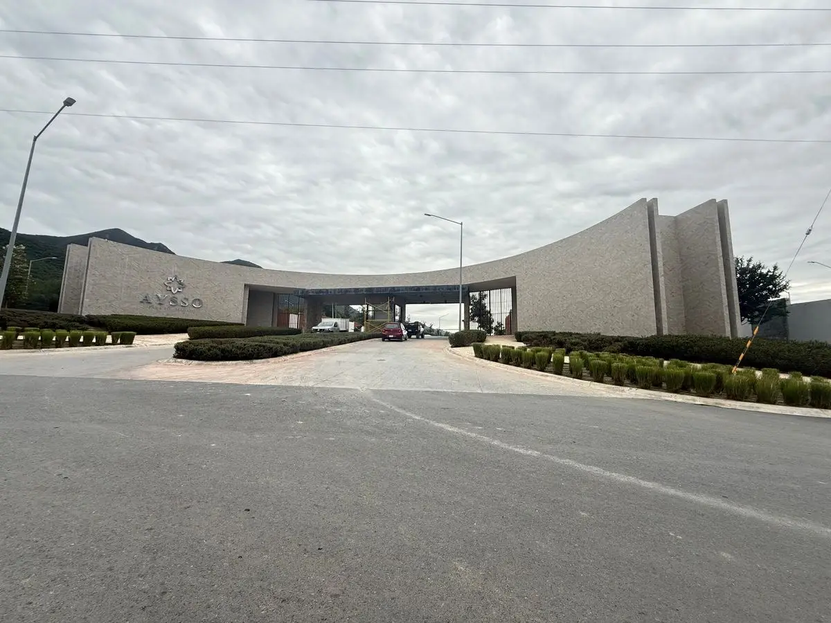 Terreno en VENTA Zona Carr Nacional Yerbaniz Santiago Monterrey