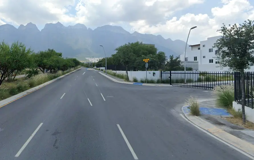 Terreno en VENTA ene esquina, Cumbres Platino Monterrey — foto 2