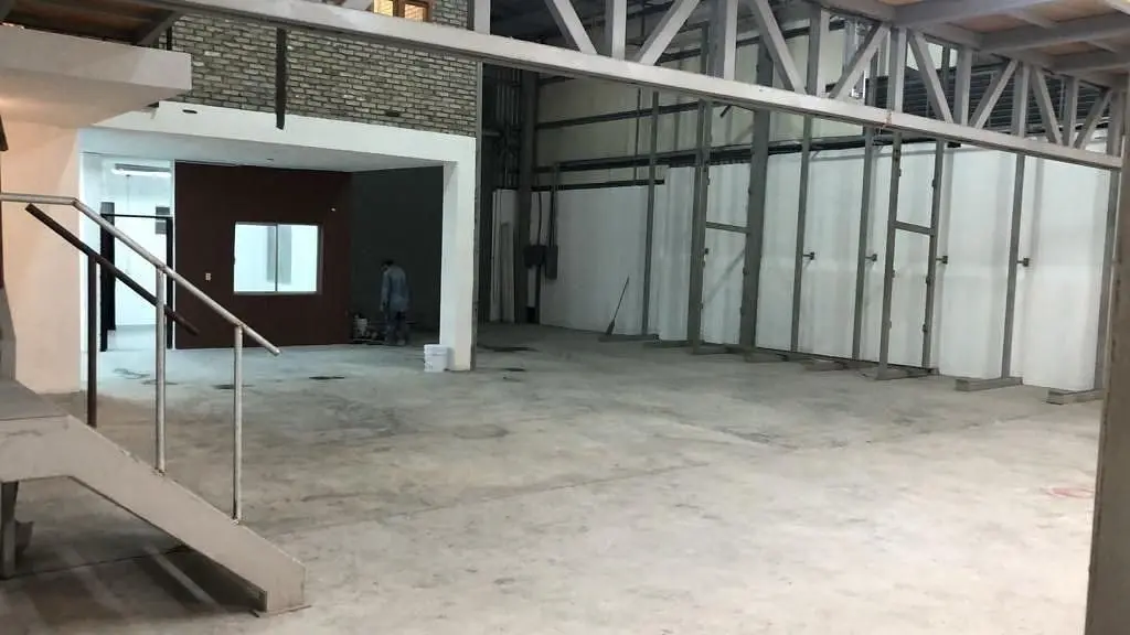 Bodega en RENTA cerca a centro de Monterrey — foto 4