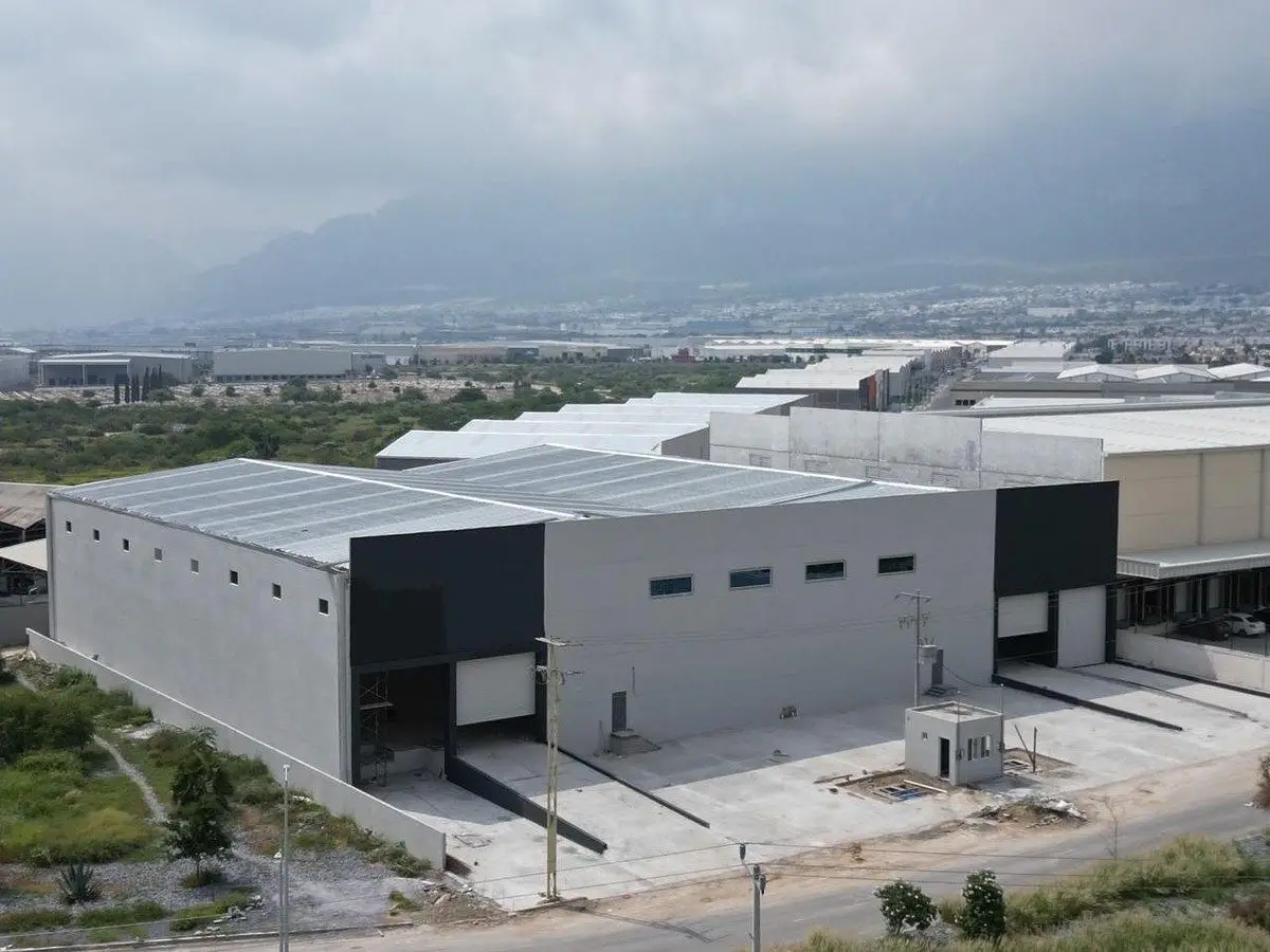 Nave industrial en RENTA, Parque industrial. MARTELL 3, Santa Catarina — foto 6