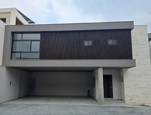 Casa en VENTA o RENTA col privada Altares Carr nacional Santiago - Monterrey