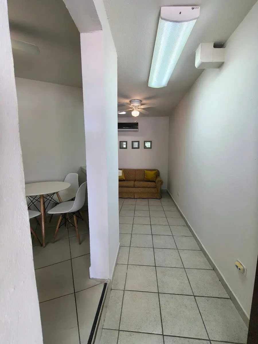 Departamento en RENTA Amueblado Planta baja Vista Hermosa Monterrey — foto 2
