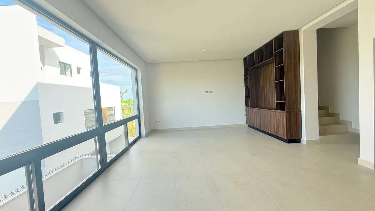 Casa en VENTA o RENTA a estrenar zona Cumbres arriba de Av Leonoes Monterrey — foto 5