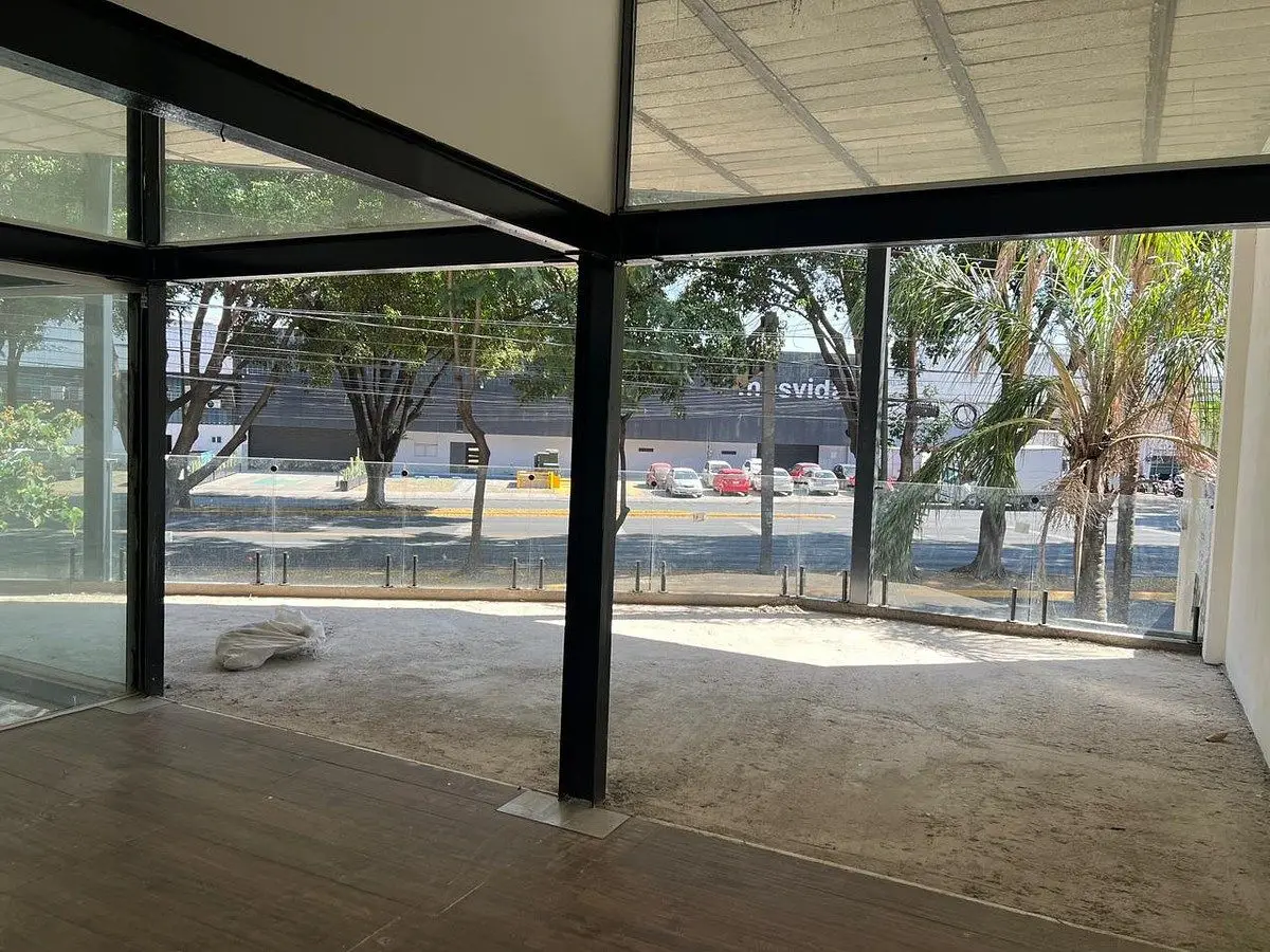 Local comercial en renta — foto 4