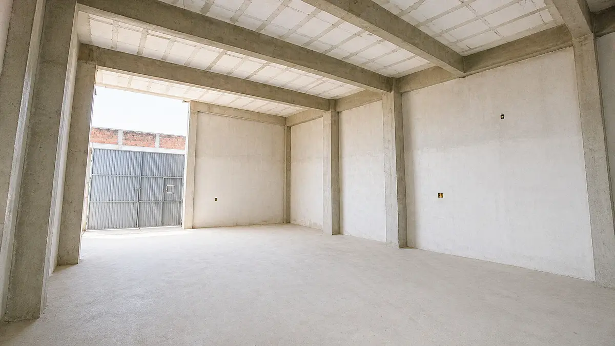Excelente oportunidad de terreno con bodega construida en venta — foto 4