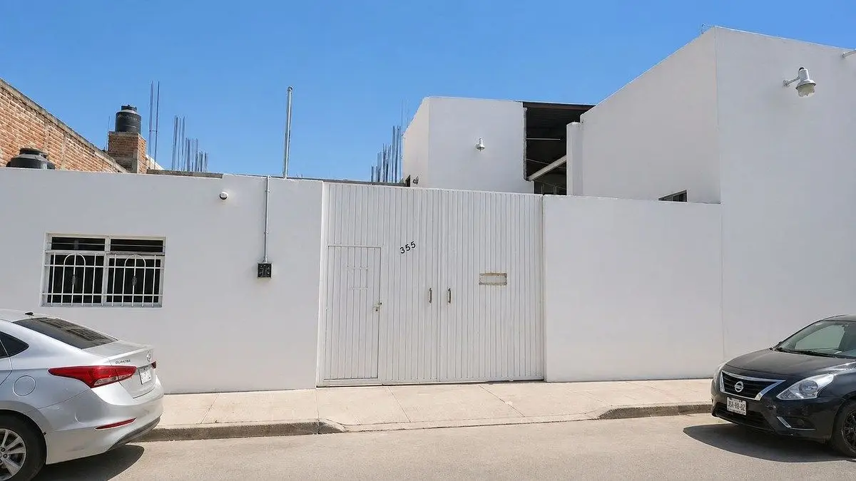 Excelente oportunidad de terreno con bodega construida en venta — foto 6