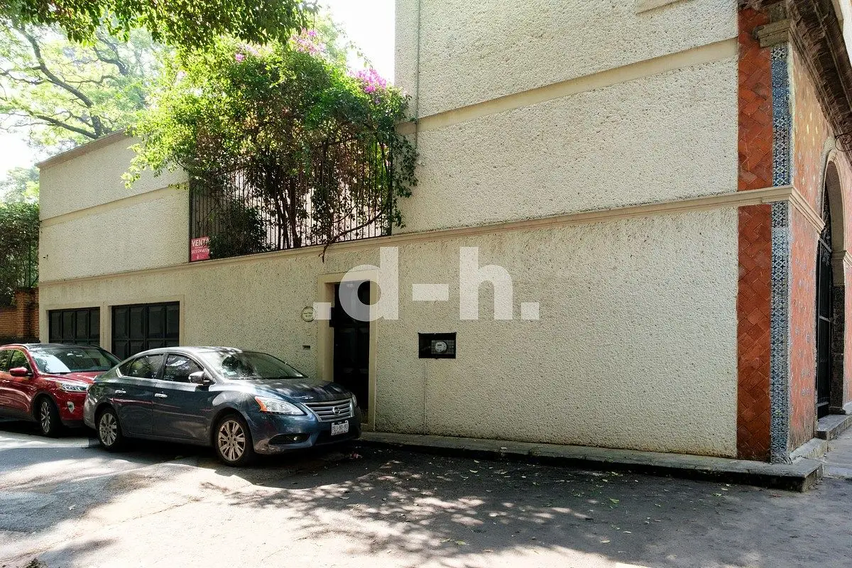 Casa con uso de suelo comercial en Centro de Coyoacán — foto 2