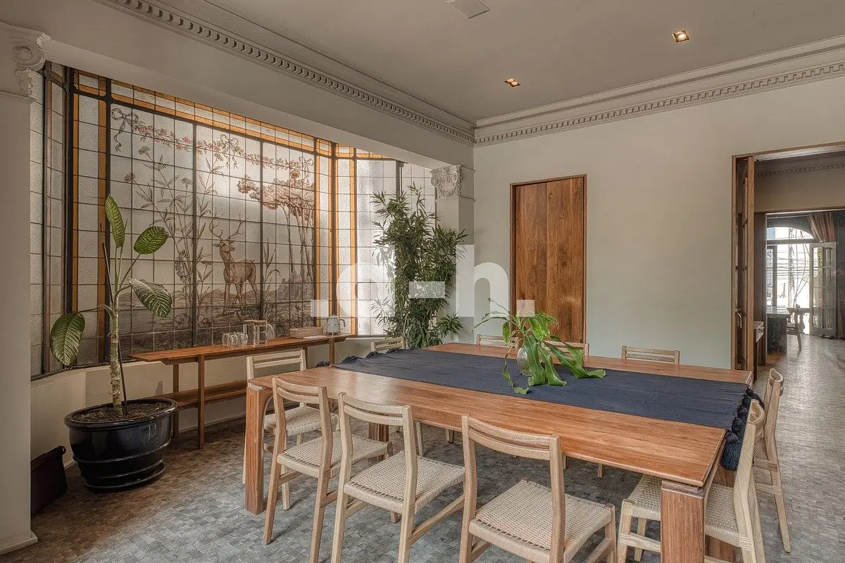 Venta Casa Histórica Remodelada con Jardín, Terrazas y Permiso de Hotel — foto 9