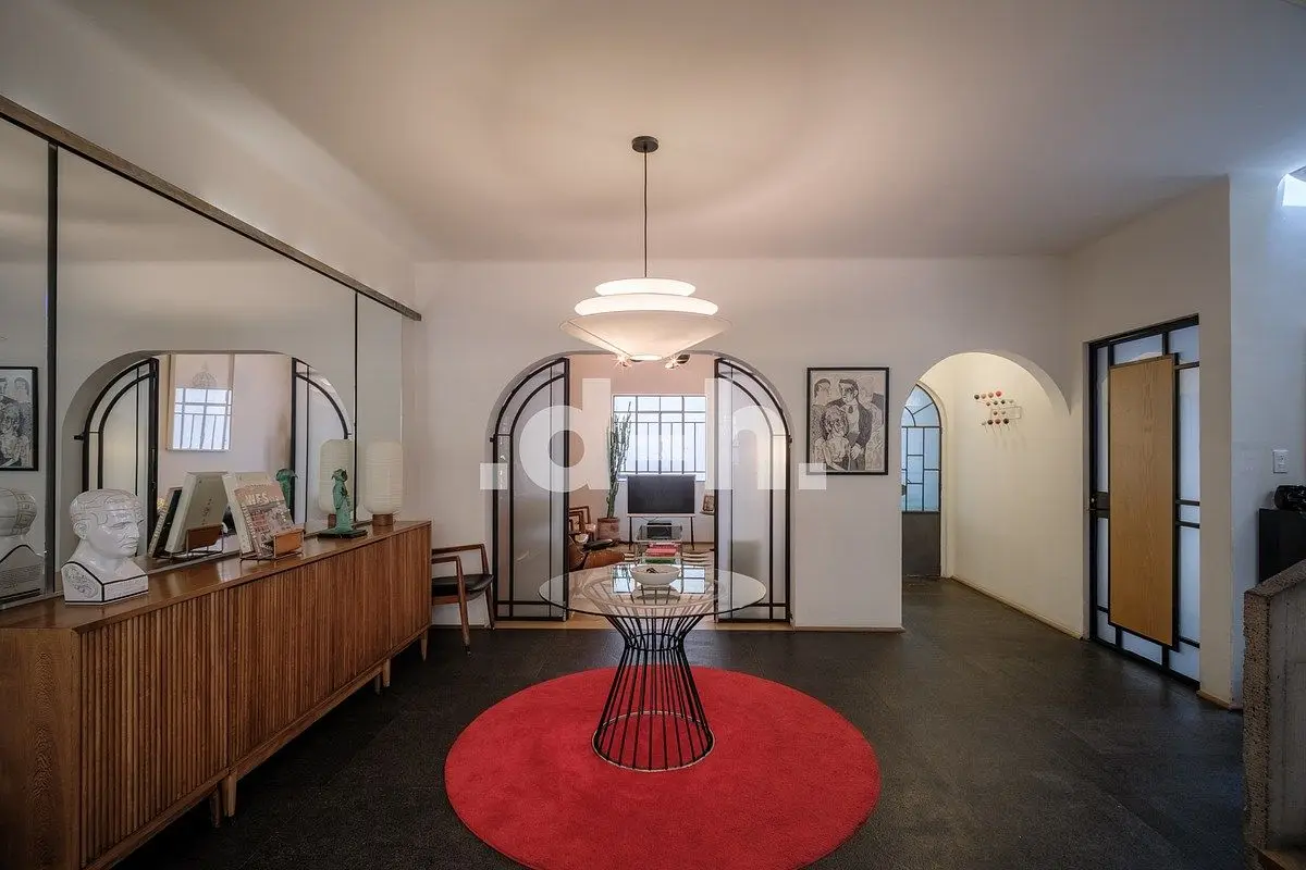 Casa remodelada de autor con diseño atemporal y esencia mid-century — foto 6