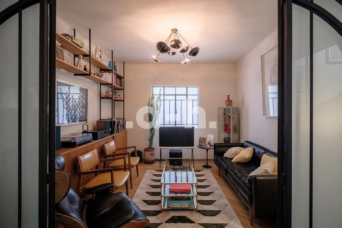 Casa remodelada de autor con diseño atemporal y esencia mid-century — foto 8