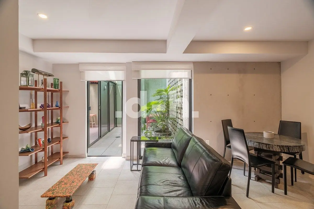 Departamento Amueblado en Renta en Artículo 123, Centro CDMX | Patio, Estudio