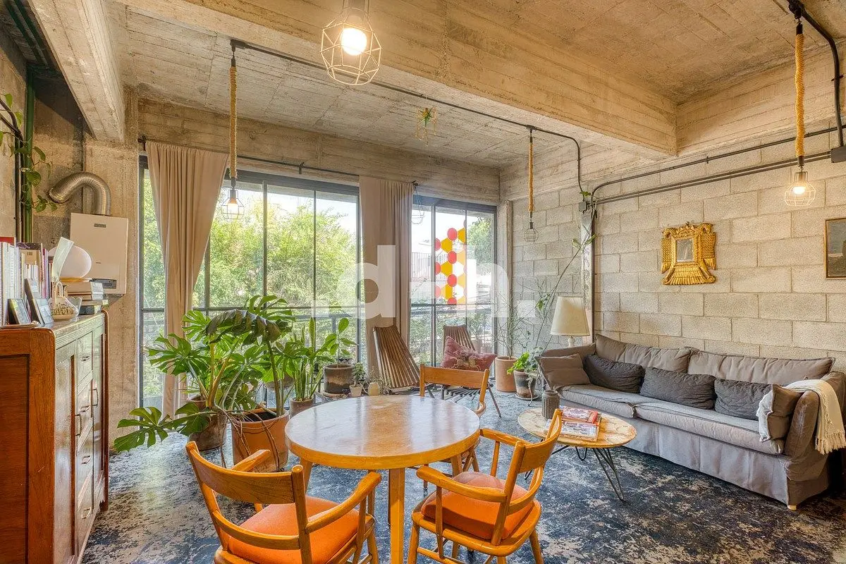 Venta Loft industrial con balcones Santa María la Ribera — foto 3