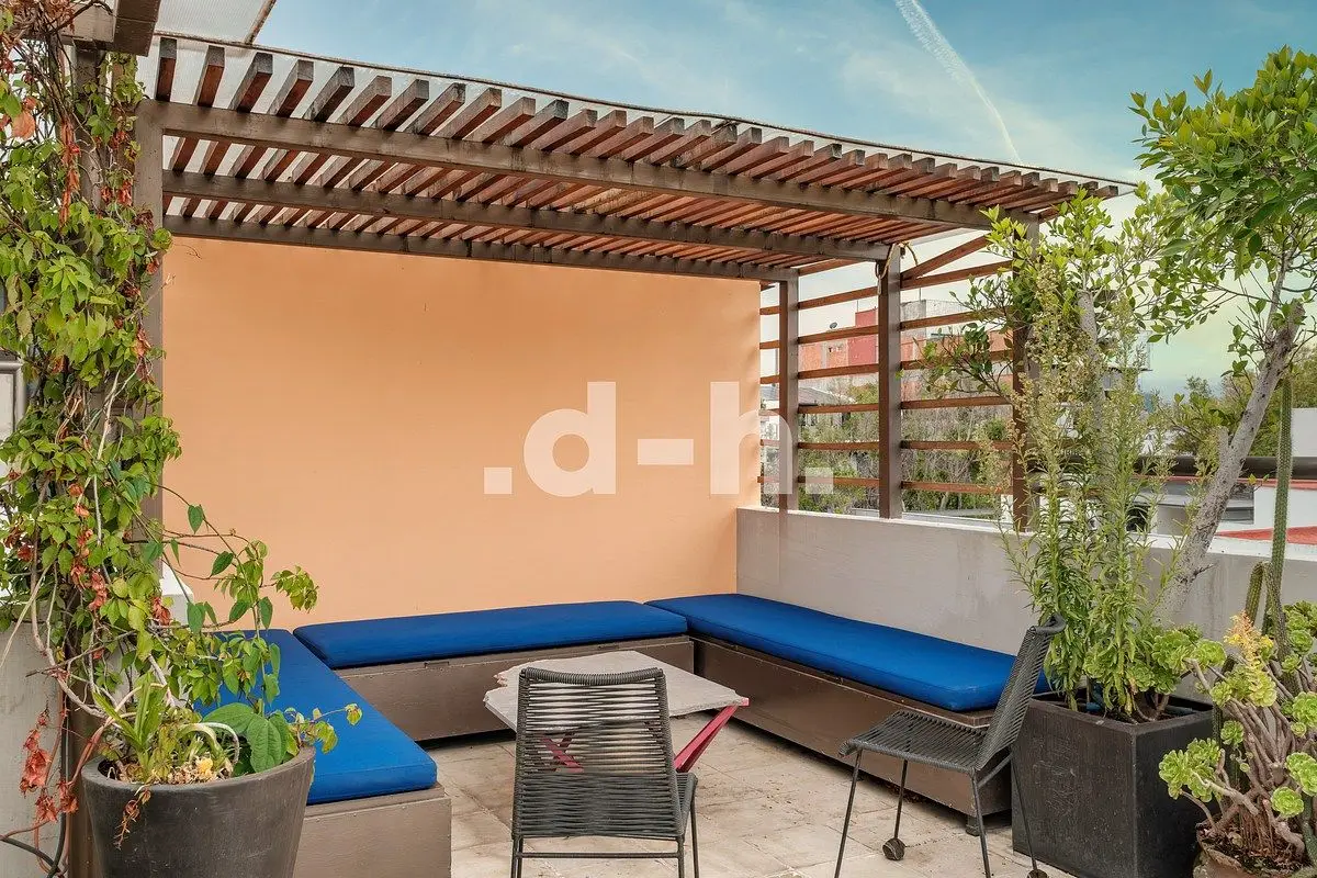 Departamento con 2 recamaras y terraza / rooftop de 75 metros