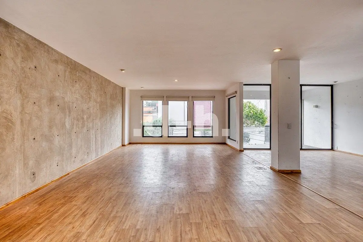 Venta Departamento exterior con balcón y grandes ventanales Roma Norte — foto 2