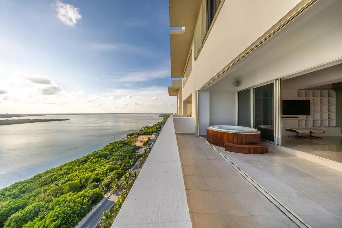 Penthouse de 2 pisos con 3 terrazas con espectacular vista al Mar Caribe — foto 5