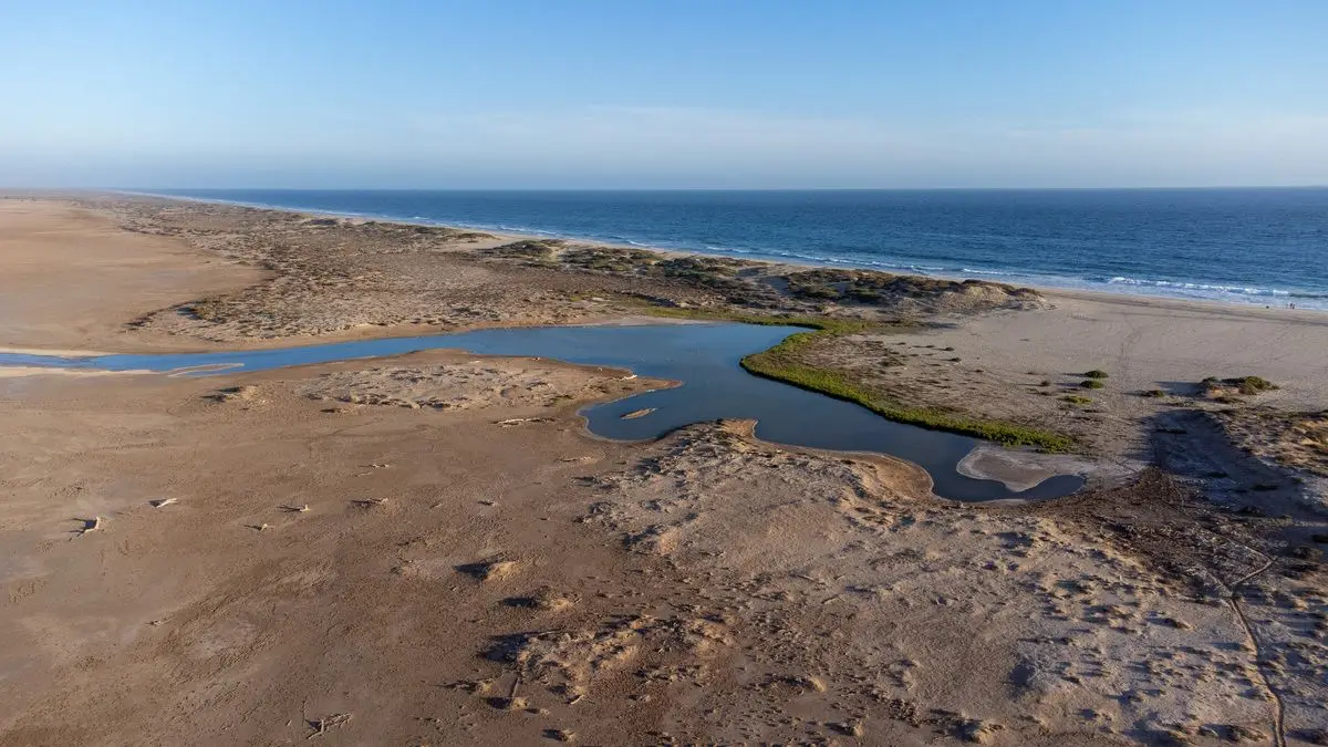 Venta de Lote para Hotel, frente de playa, Municipio; La Paz, lado del Pacífico. — foto 2