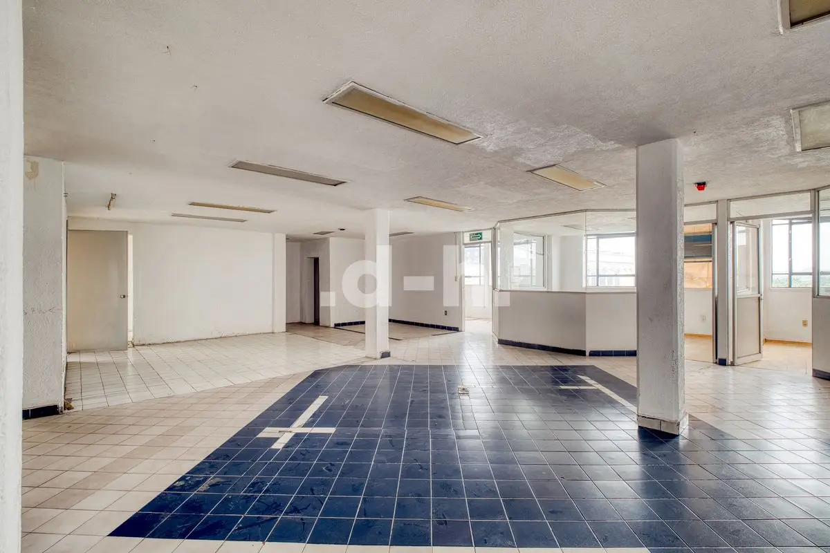 Venta Propiedad Estratégica con Uso Mixto en Zona Centro — foto 4
