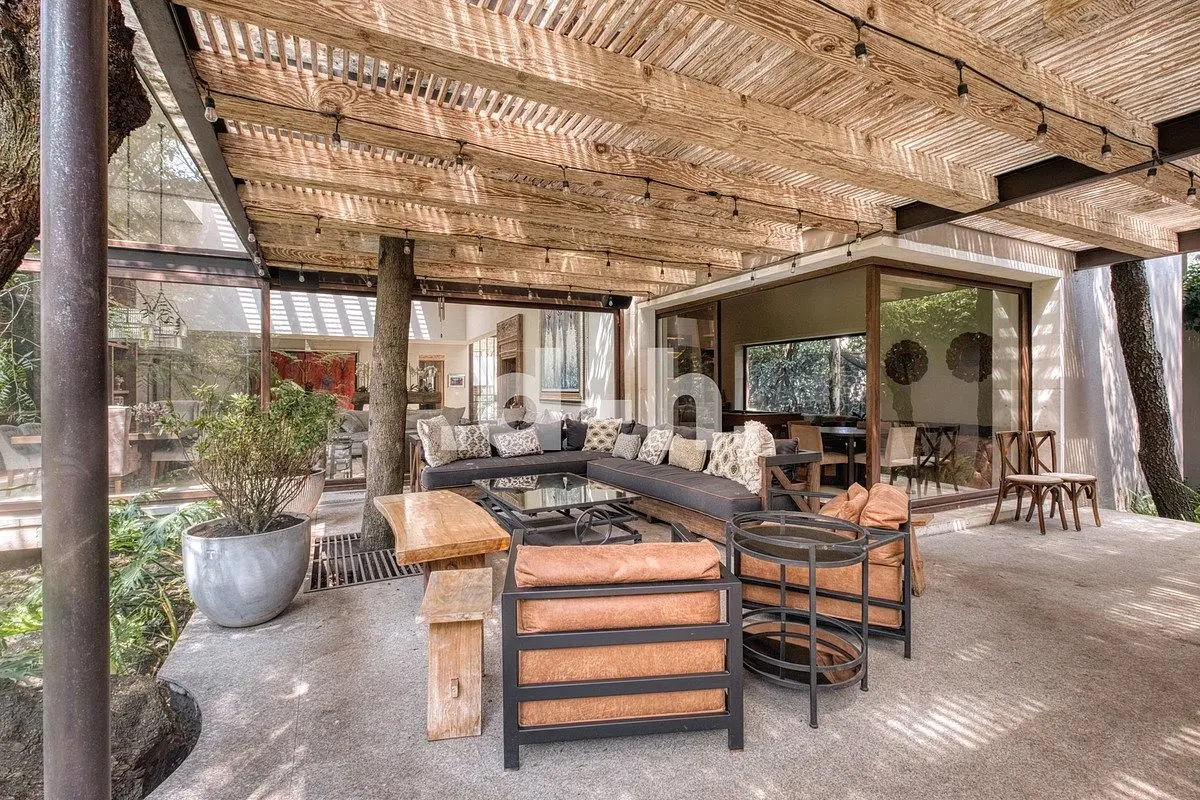 Venta Residencia contemporánea con jardín y terrazas en Jardines del Pedregal — foto 2